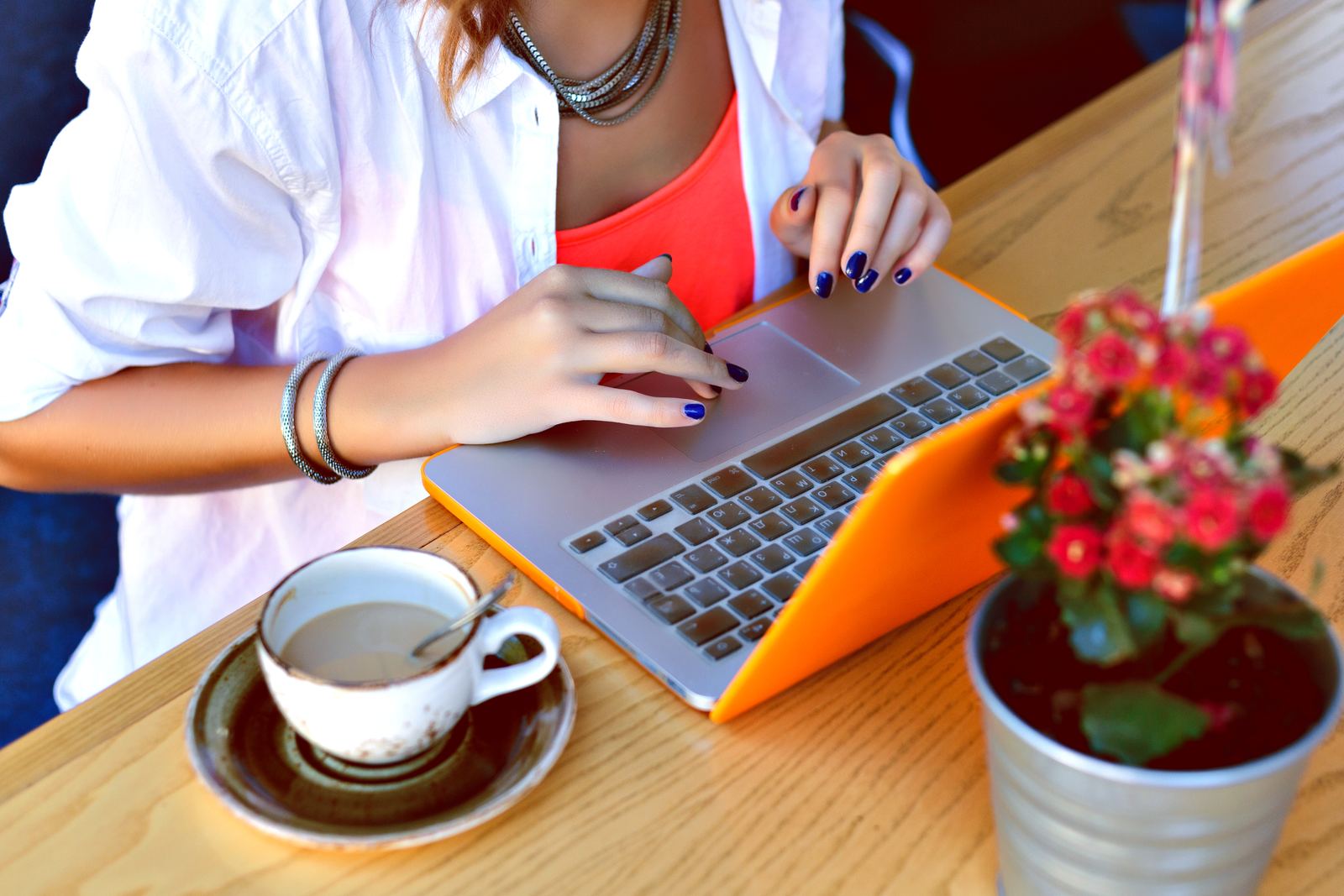 Marketing de Contenidos para Negocios en Panamá: Por Qué un Blog Sigue Generando Clientes