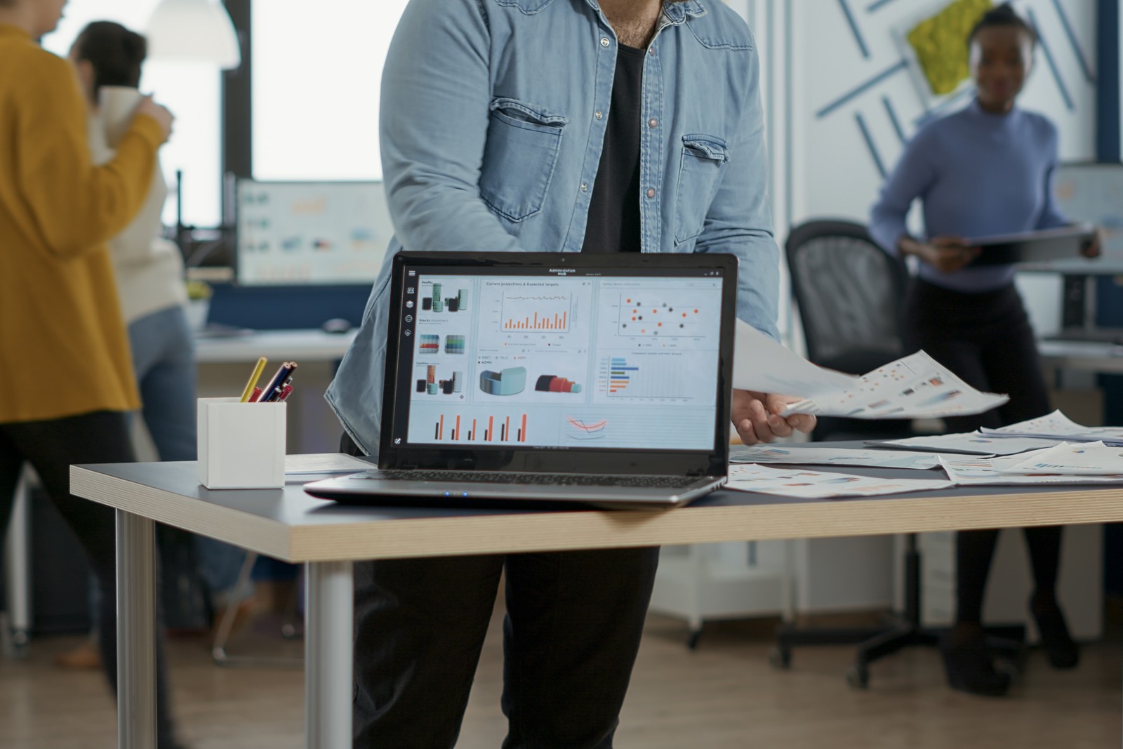 CRM para Pequeños Negocios en Miami: Para Qué Sirve y Cuándo Empezar a Usar Uno