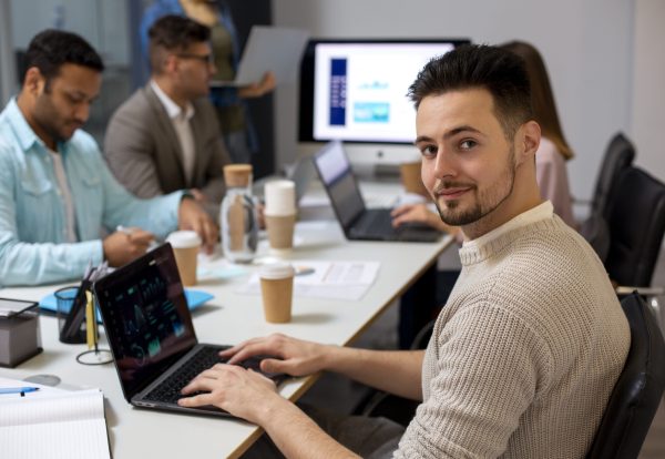 Agencia desarrolladora de software en miami y latam Agencia desarrolladora de software en miami y latam